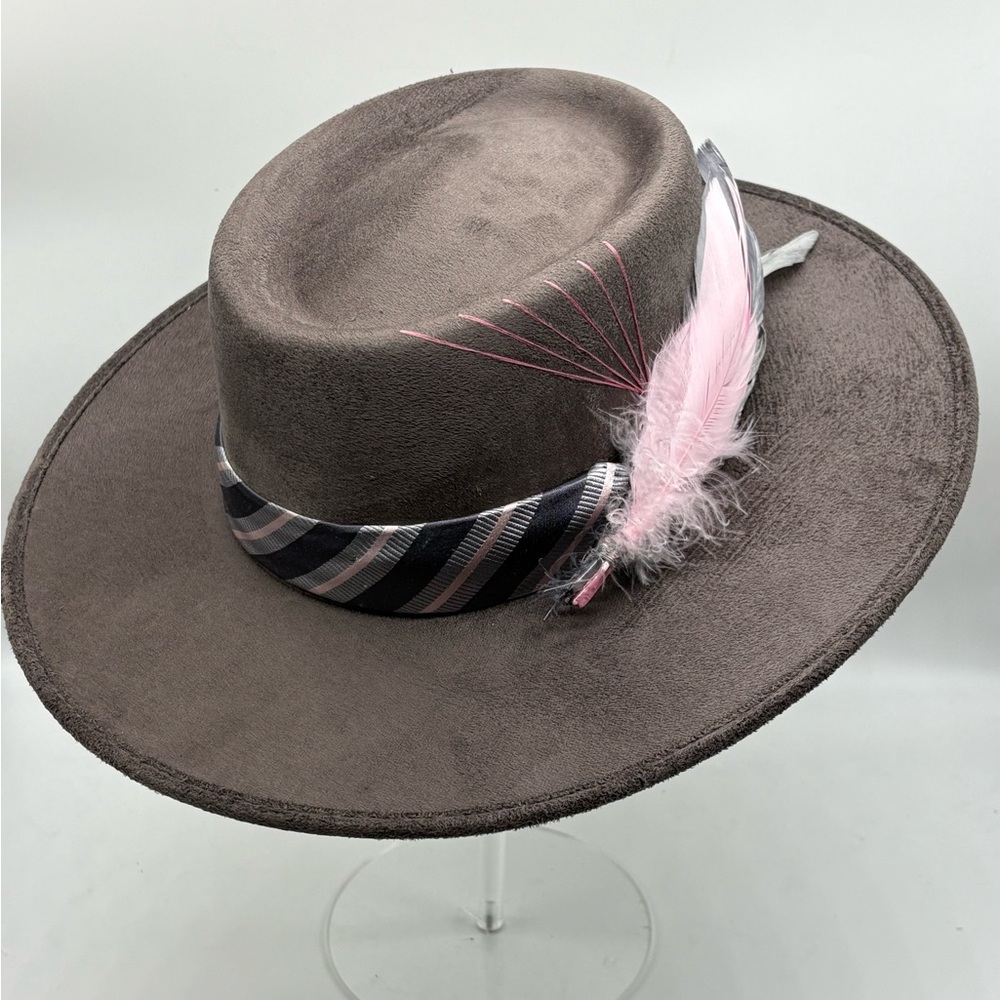 “Sunday Afternoon” by The Chapeauholic